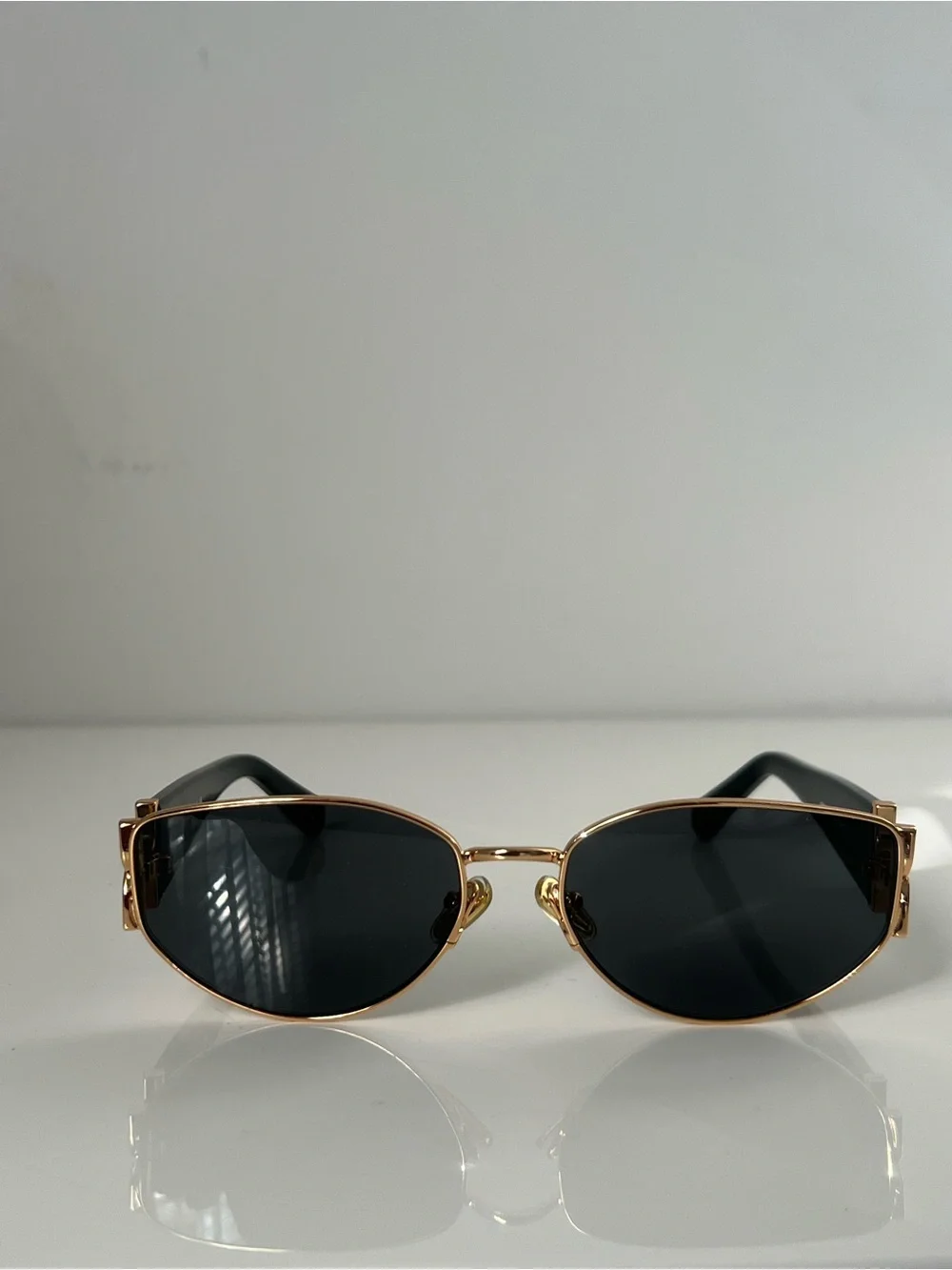 Chloe Gold Frame Black Oval Round Lens Women's Sunglasses